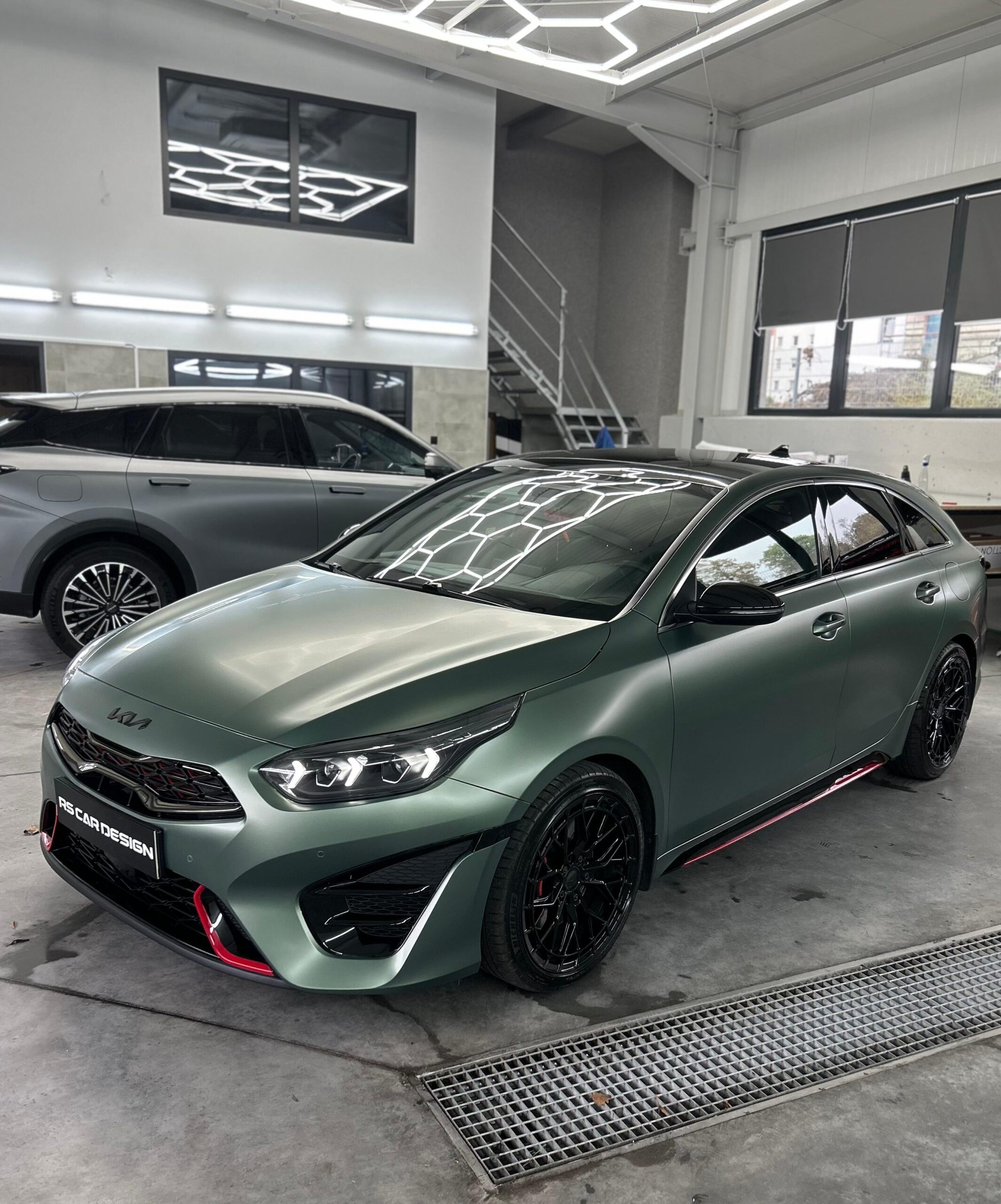Zabezpieczenie folią ochronną (mat) + stylizacja: Kia Proceed